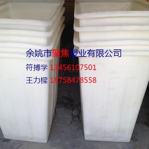 滾塑方形桶 一站式定制方案，解鎖工業(yè)儲(chǔ)運(yùn)新維度
