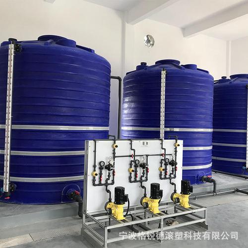 滾塑容器最新報(bào)價(jià)走勢(shì)分析-信陽(yáng)酸堿塑料食用水儲(chǔ)水罐儲(chǔ)罐